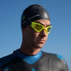 AQUASPHERE Kayenne Pro Schwimmbrille - Geel Titaan Gespiegeld - Geel/Geel -Aqua Verkoop aquasphere kayenne pro swim goggles yellow titanium mirrored yellow yellow 21 1438471