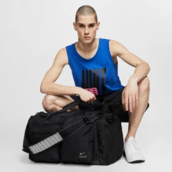 Nike Utility Power Trainingstas 51L (Medium) - Black/black/enigma Stone CK2792-010 -Aqua Verkoop ck2792 010 nike utility power training duffel bag 01 821729