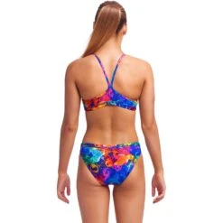 Funkita Racerback Bikini Meisjes - Ocean Galaxy 11 Funkita Racerback Bikini Meisjes - Ocean Galaxy -Aqua Verkoop funkita girls racerback bikini ocean galaxy 3 1432529