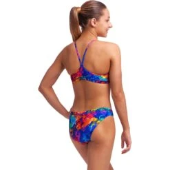 Funkita Racerback Bikini Meisjes - Ocean Galaxy 10 Funkita Racerback Bikini Meisjes - Ocean Galaxy -Aqua Verkoop funkita girls racerback bikini ocean galaxy 5 1432531