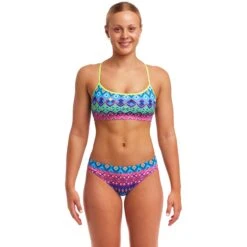 Aqua Verkoop -Aqua Verkoop funkita ladies swim crop top kris kringle 2 1559407