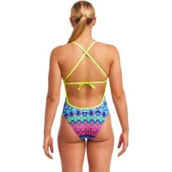 Funkita Tie Me Tight Badpak Dames - Kris Kringle 11 Funkita Tie Me Tight Badpak Dames - Kris Kringle -Aqua Verkoop funkita ladies tie me tight one piece swimsuit kris kringle 3 1559305