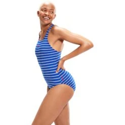 Speedo ECO Endurance+ Printed Medalist Badpak - Chroma Blue/white (fed Red Branding) -Aqua Verkoop speedo eco endurance plus printed medalist bathing suit chroma blue white fed red branding 2 1424063