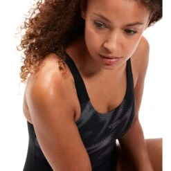 Speedo HyperBoom Placement Muscleback Badpak - Black/dove Grey 17 Speedo HyperBoom Placement Muscleback Badpak - Black/dove Grey -Aqua Verkoop speedo hyperboom placement muscleback bathing suit black dove grey 2 1424313