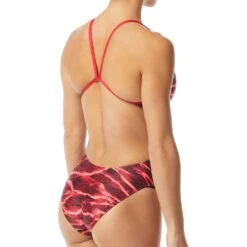 TYR Lambent Cutoutfit Bathing Suit - Red -Aqua Verkoop tyr lambent cutoutfit bathing suit red 2 897982